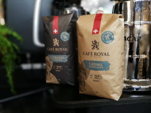 Das Landrover Defender Kaffeemobil von Café Royal,